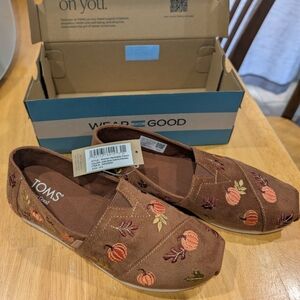 TOMS Women's Alpargata Brown Flats with Autumn Embroidery